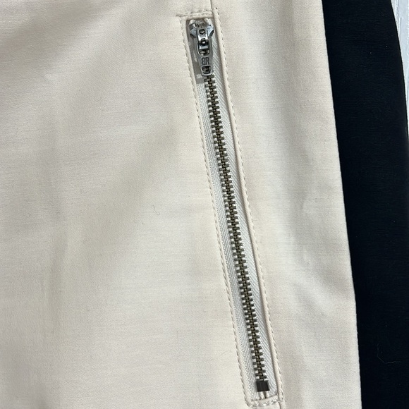 Banana Republic Two Tone Skinny Leg Pants - Picture 2 of 13